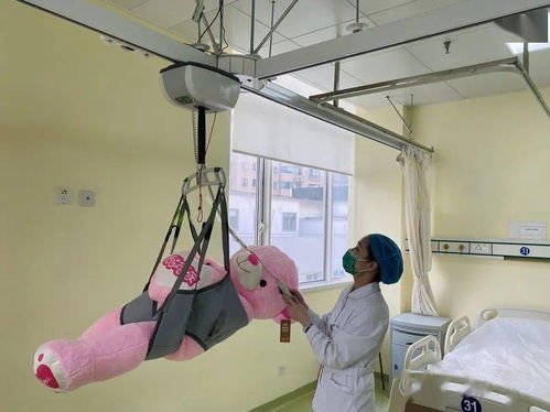 社区康复的科技新貌 百台仪器、VR与天轨系统引领健康未来